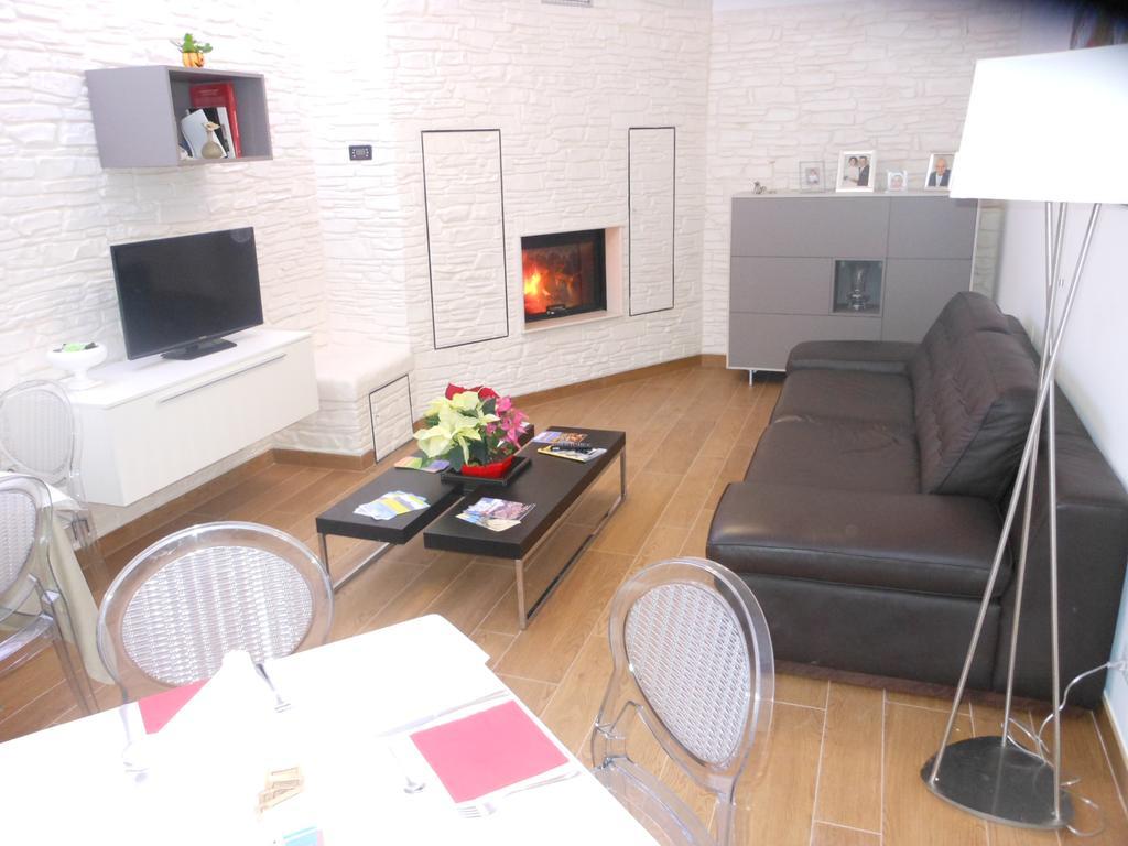 Agriturismo Nonna Rosa มาเตรา ภายนอก รูปภาพ